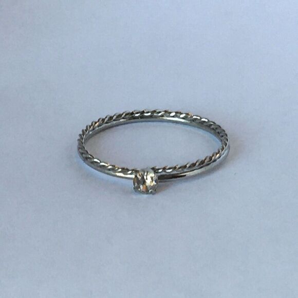 Vintage Ring Size 7.5 Silver Tone Double Twist Band Prong Set Rhinestone - Picture 1 of 10